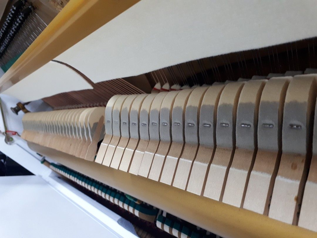 YAMAHA U3D PIANO VERTICAL RENOVADO- VENDIDO