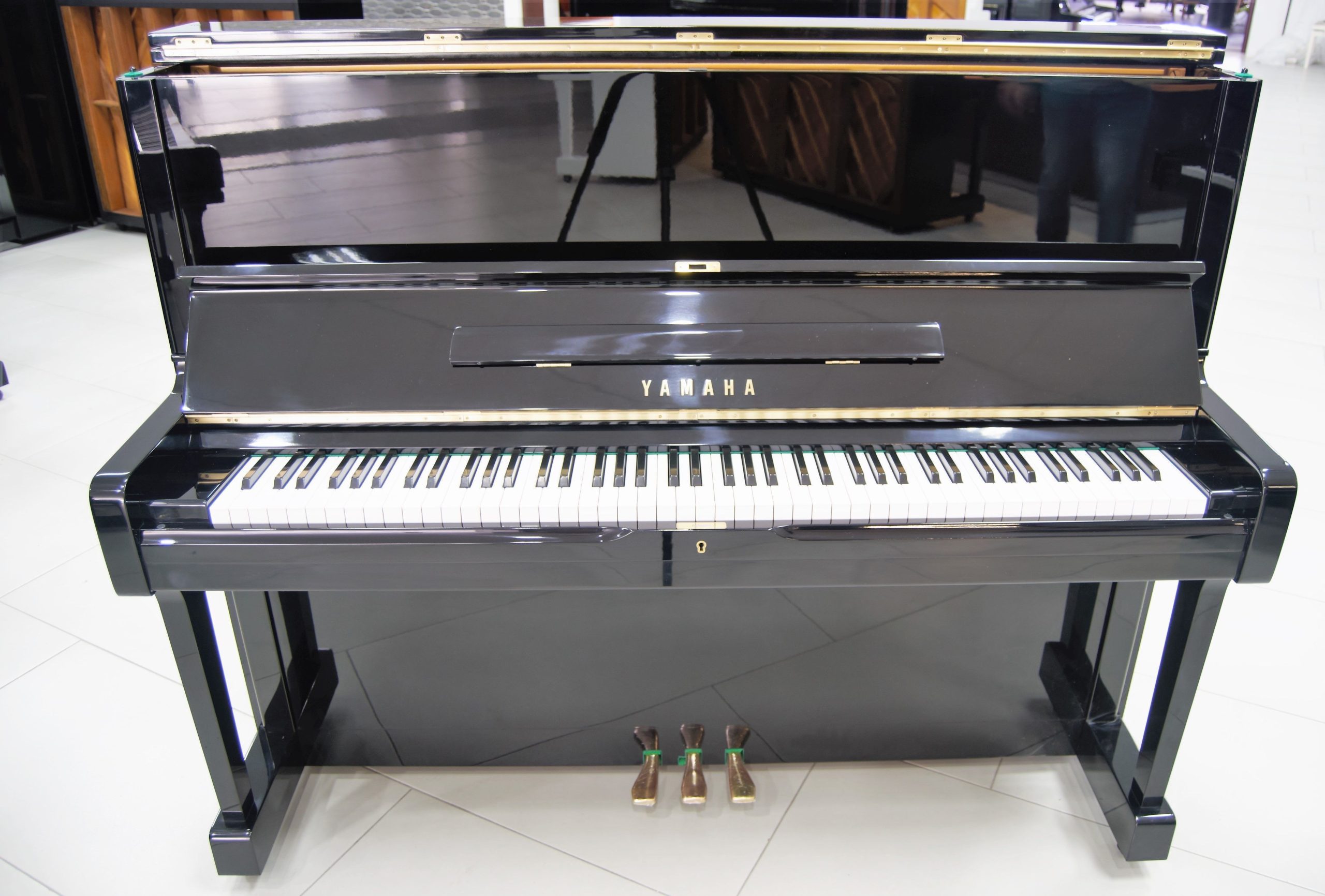 YAMAHA U1G RENOVADO PIANO VERTICAL- VENDIDO