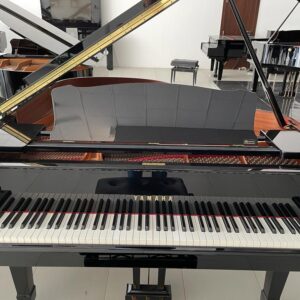 YAMAHA C2 PIANO DE COLA OCASIÓN